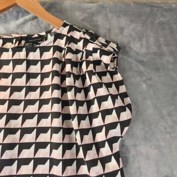 Who What Wear Geometric Print ShortSleeve Button Back Pink Black Gingham Top XS - Picture 5 of 9
